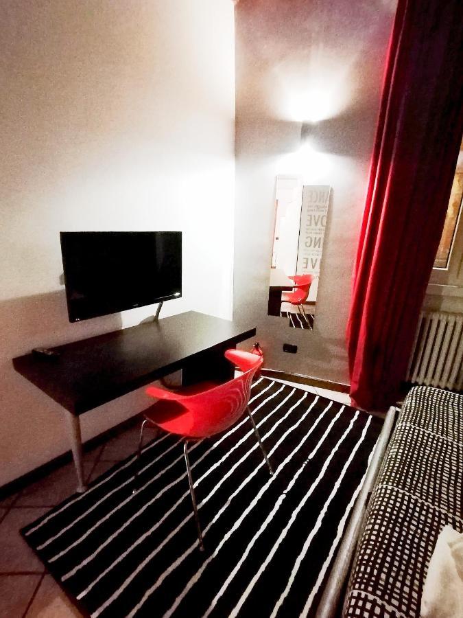 Chroma Italy - Chroma Apt Campo De' Fiori Екстер'єр фото